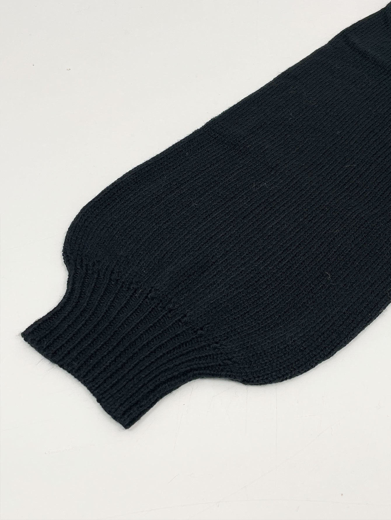 Cardigan Crop Knot - Notorious