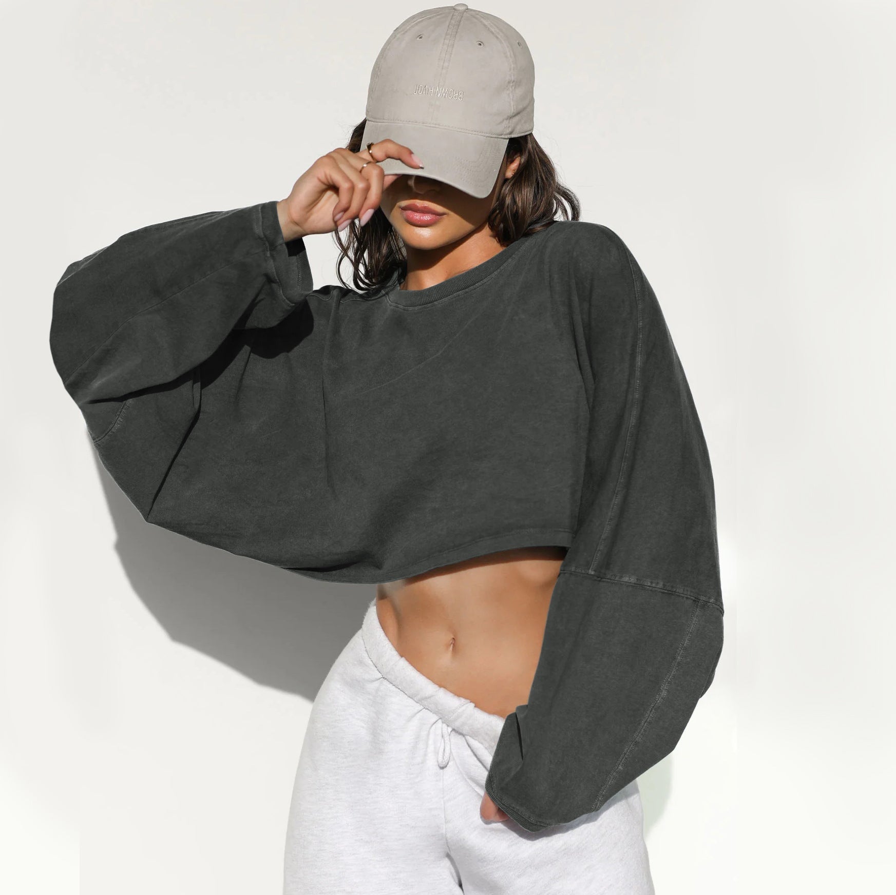 Cropped Sweatshirt - Notorious (Nero Chiaro)