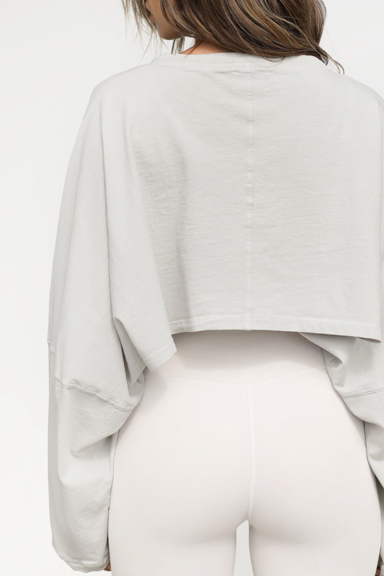 Cropped Sweatshirt - Notorious (Bianco)