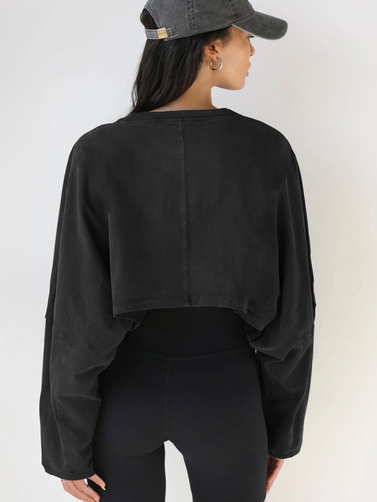 Cropped Sweatshirt - Notorious (Nero)