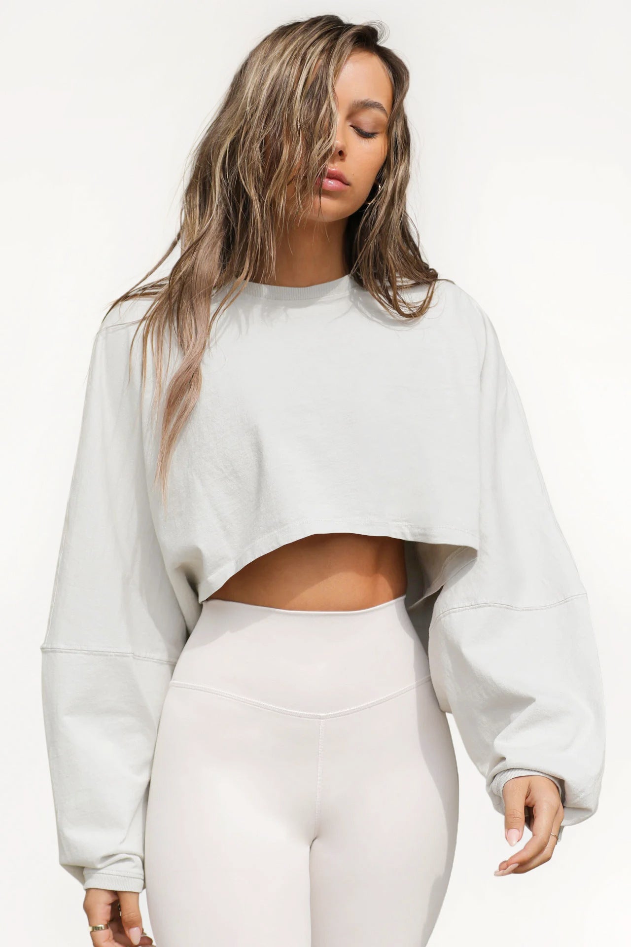 Cropped Sweatshirt - Notorious (Bianco)
