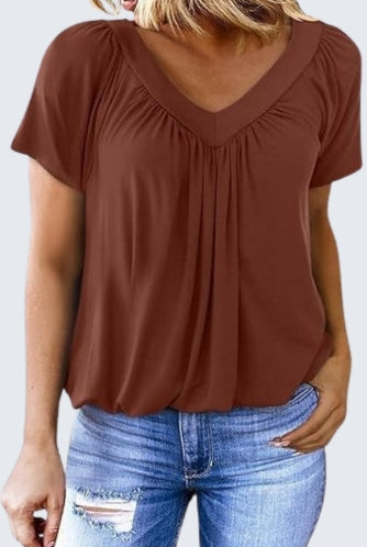 Loose V T-shirt