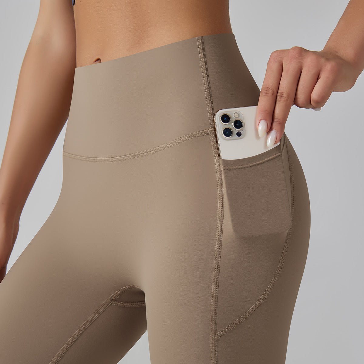 Notorious Essential Leggins - Notorious